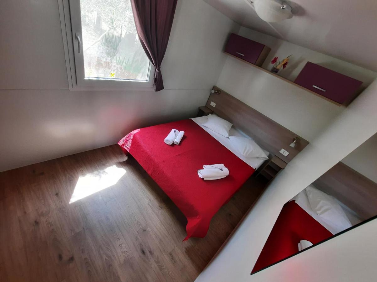 Hotel Kamp Rujno Starigrad Paklenica Exterior foto