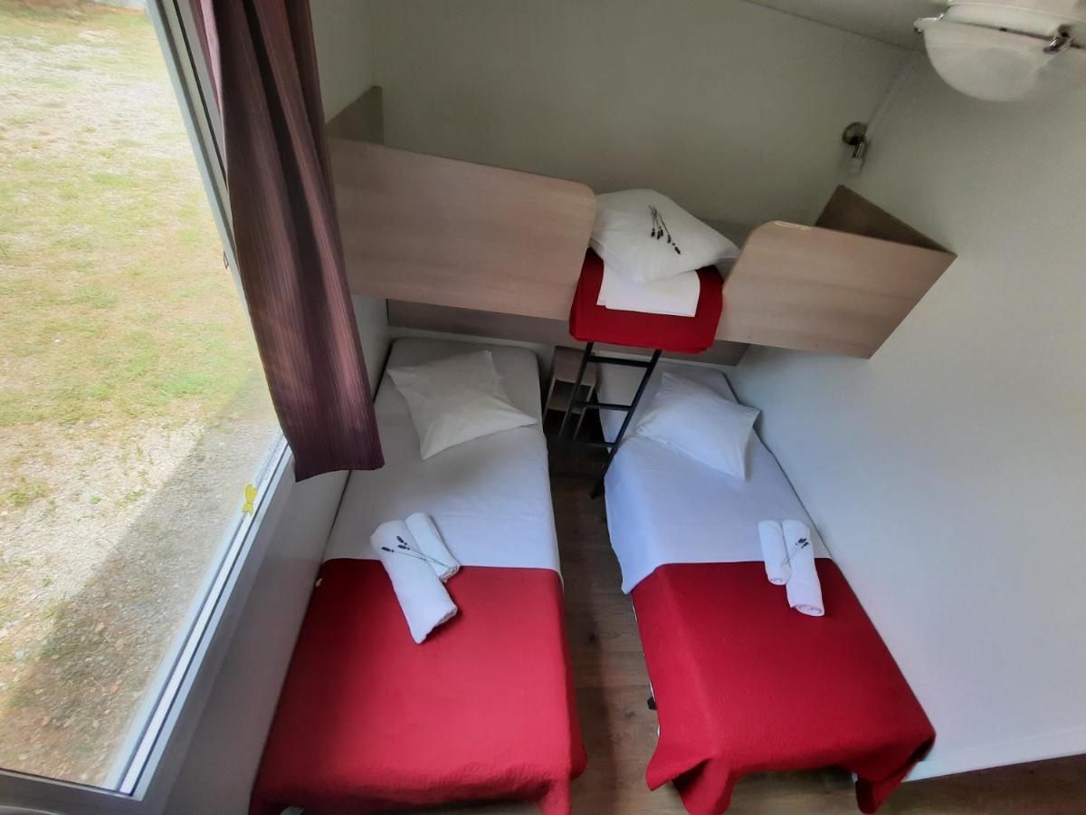 Hotel Kamp Rujno Starigrad Paklenica Exterior foto