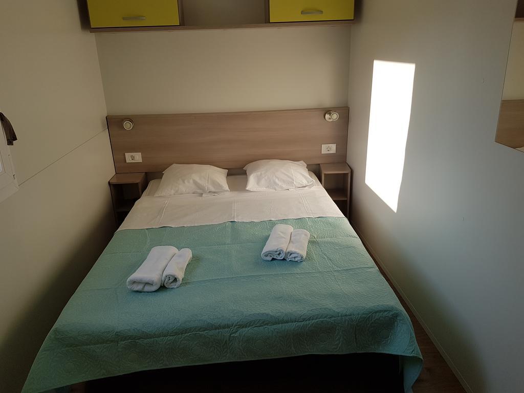 Hotel Kamp Rujno Starigrad Paklenica Exterior foto
