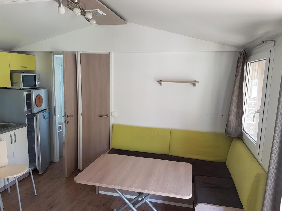 Hotel Kamp Rujno Starigrad Paklenica Exterior foto
